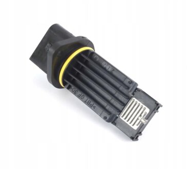 Фото 1 - датчик потоку (витрати) повітря, витратомір M.A.F. - (Mass Airflow) PIERBURG PG7.22684.12.0 Датчик потоку (витрати) повітря, витратомір M.A.F. - (Mass Airflow) PIERBURG PG7.22684.12.0 (фото 1)