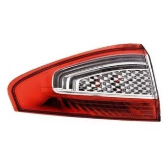 Ліхтар задній ліворуч зовнішній Polcar 32D187-T
