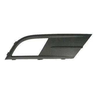 Решетка в бампере правый Polcar 95032722