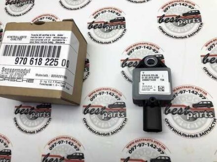 Датчик PORSCHE 97061822500