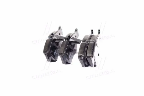Колодка тормозов. диск. MB C-CLASS (W202), CLK (C208) передн. (выр-во) REMSA 0586.00