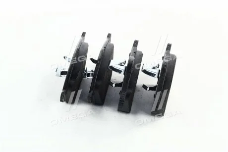 Тормозные колодки передние дисковые REMSA 1070.00