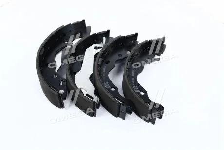 Тормозные колодки задние барабанные REMSA 4141.00