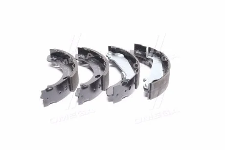 Тормозные колодки задние барабанные REMSA 4304.00