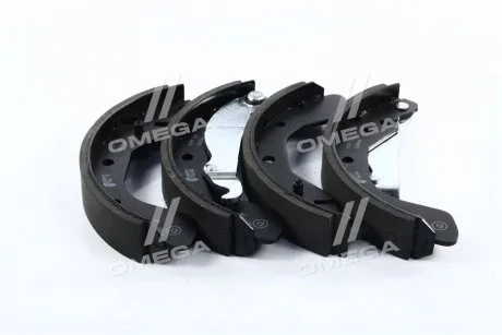 Тормозные колодки задние барабанные REMSA 4307.00