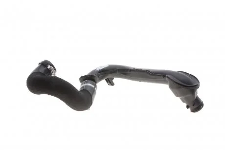 Патрубок інтеркулера 2.0 dci 8200808665 RENAULT 144607066R