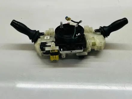 Переключатель подрулевой RENAULT 255679223R