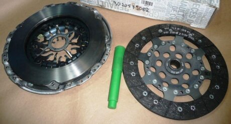 Комплект зчеплення RENAULT 302057908R
