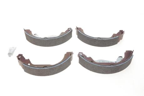 Колодки тормозные задние барабанные Duster, Kapture RENAULT 440605238R