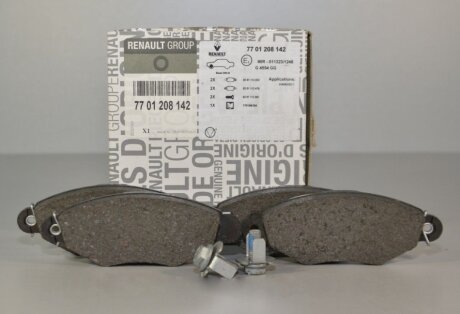 Тормозные колодки передние дисковые RENAULT 7701208142