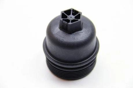 Фильтр масляный RENAULT 7701476503