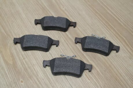 Тормозные колодки Value+ RENAULT 7711946196