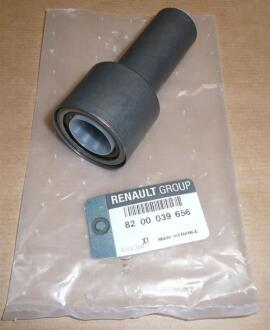 Кришка підшипника первинного валу. RENAULT 8200039656