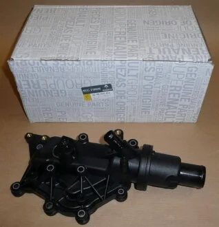 Фланець системи охолодження RENAULT 8200561434