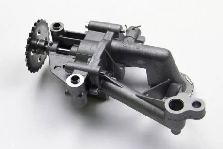 Насос масла 2.2dci/2.5dci RENAULT 8200741642