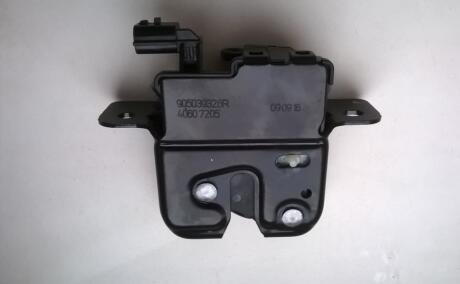 Замок кришки багажника RENAULT 905039326R