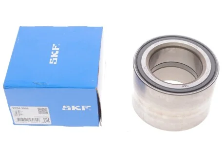 Комплект підшипника маточини колеса. Задня вісь, двостороння сторона SKF VKBA 3552