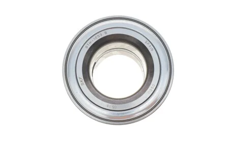 Комплект подшипника ступицы колеса. Передняя ось SKF VKBA 3663