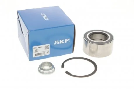 Комплект підшипника маточини колеса. Задня вісь, двостороння сторона SKF VKBA 3682