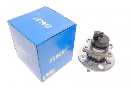 Комплект подшипника ступицы колеса. Задняя ось SKF VKBA 6809