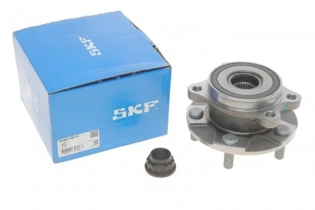 Комплект подшипника ступицы колеса. Передняя ось SKF VKBA 6874