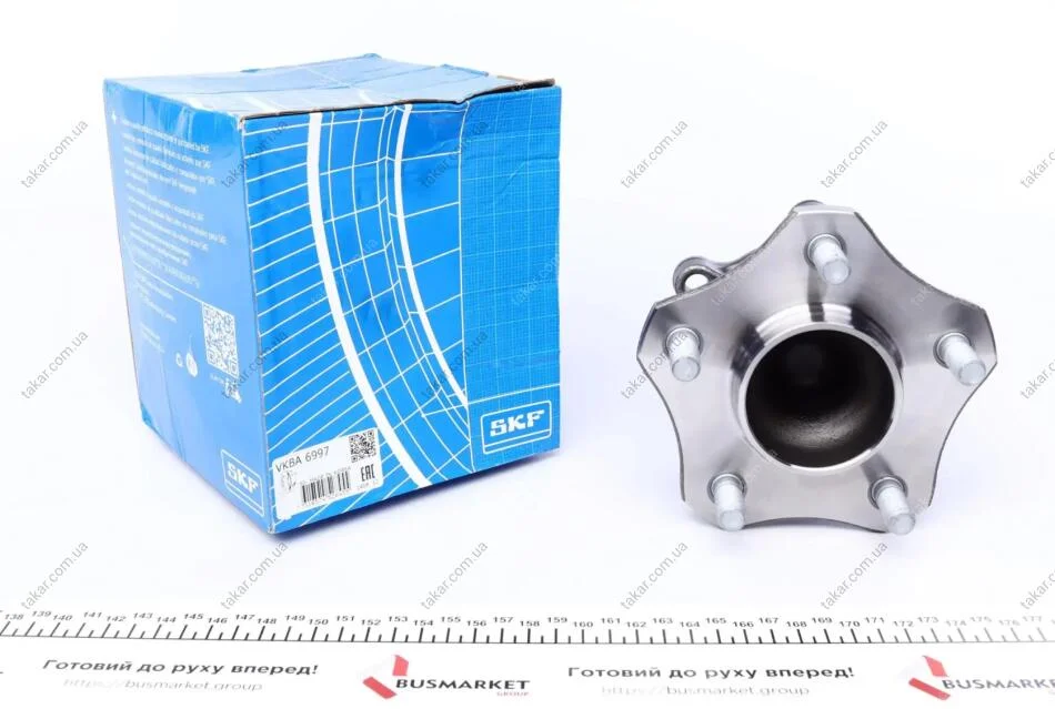 Комплект подшипника ступицы колеса. Задняя ось, двухсторонняя сторона SKF VKBA 6997 (фото 1)