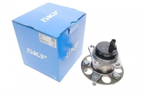 Комплект подшипника ступицы колеса. SKF VKBA 7577