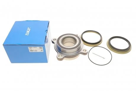Комплект подшипника ступицы колеса. SKF VKBA7633