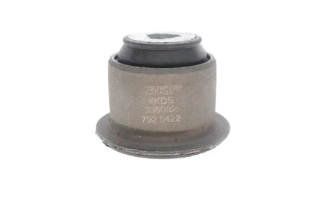 Сайлентблок рычага двусторонний на передний мост (сзажи, снизу) SKF VKDS 336002