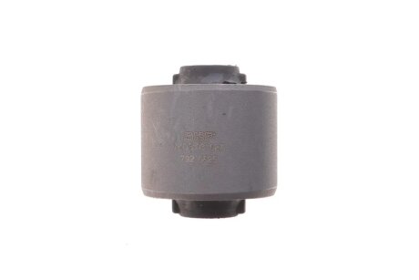 Сайлентблок поздовжнього важеля SKF VKDS 931027