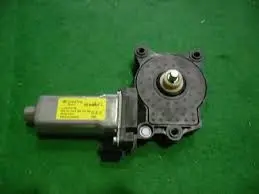 Мотор склопідйомника правий SSANGYONG 8810021014 (фото 1)