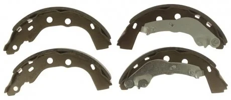 Тормозные колодки задние барабанные STARLINE BC 01071