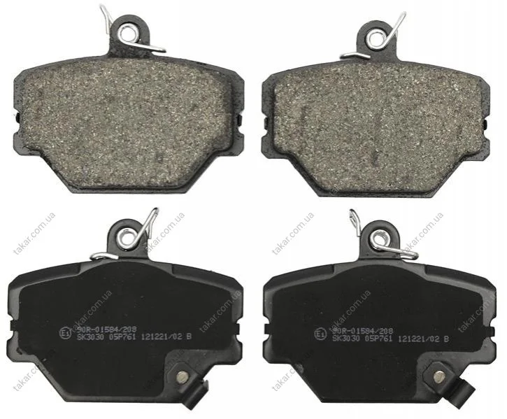 Тормозные колодки передние дисковые STARLINE BD S479 (фото 1)