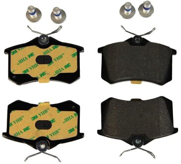 Тормозные колодки AUDI/SEAT/SKODA/VW A1/A3/Leon/Octavia/Golf "R "03>> TEXTAR T2355402