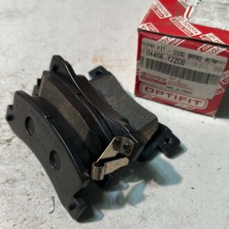 Тормозные колодки задние TOYOTA 04466YZZC6