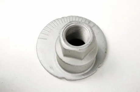Гайка ексцентрик (розвальна) Toyota Land Cruiser Prado 99-09 Hilux Lexus GX (вир-во Toyota) TOYOTA 4845235020