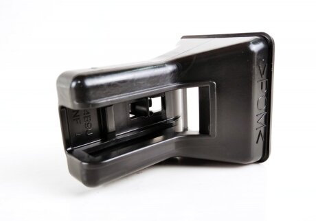 Кронштейн бампера переднього TOYOTA 5252148010