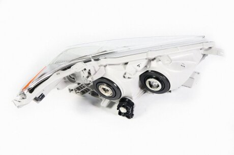 Фара, ліва TOYOTA 8117048A30