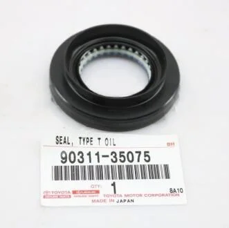 Сальник полуоси TOYOTA 9031135075