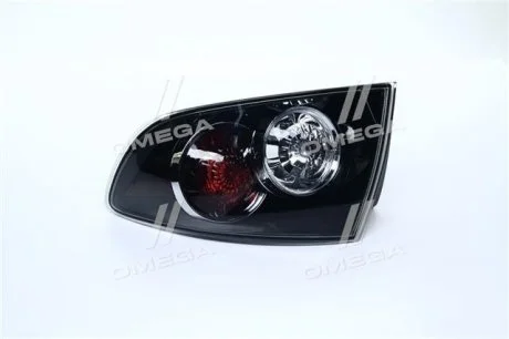 Фонарь задн. о. MAZDA 3 SDN 04- (выр-во) TYC 11-B101-01-2B
