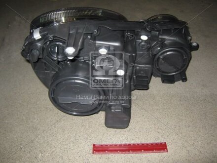 Фара лев. MB 211 02-06 TYC 20-B318-05-2B