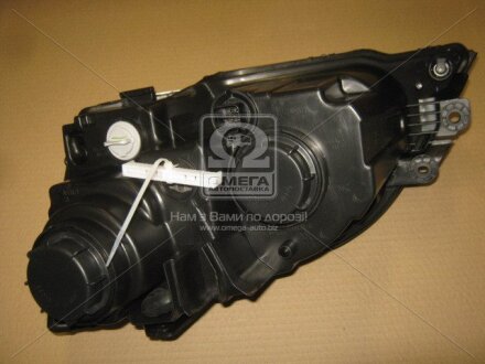 Фара пра. ел. KIA SORENTO 03-09 TYC 20-C523-A5-2B