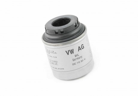 Фильтр масляный двигателя VAG 03C115561H