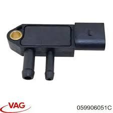 Датчик наддуву турбіни. VAG 059906051C