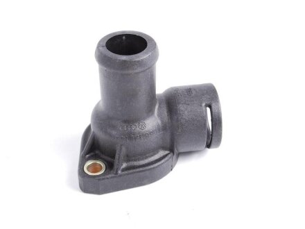 Фланец системы охлаждения VAG 068121144