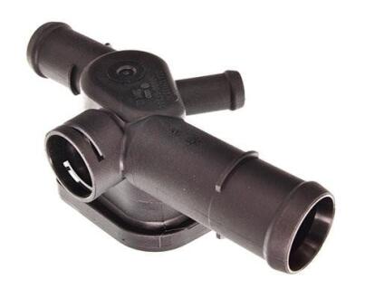 Фланец системы охлаждения VAG 06A121132R