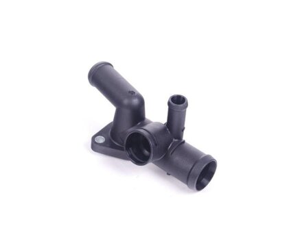 Фланец патрубка охлаждающей жидкости VAG 06A121133AH