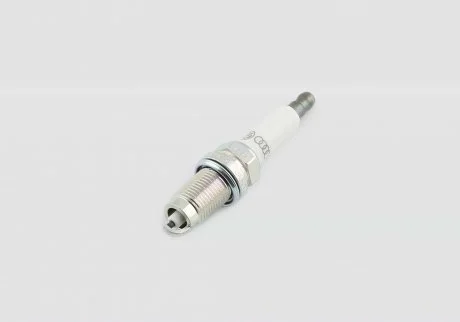 Свеча зажигания бензин никель 1 шт VAG 101905617