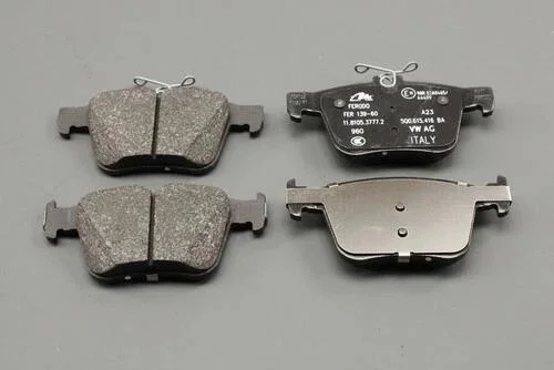 Тормозные колодки задние дисковые VAG 5G0698451A (фото 1)