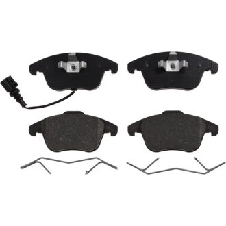 Колодки тормозные передние (к-т) VAG 5N0698151D